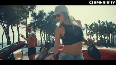 Скачать клип