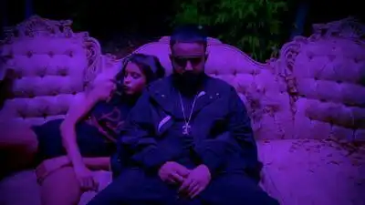 Скачать клип