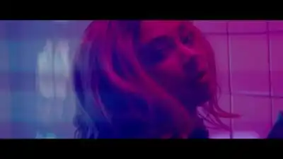 скачать клип Yellow Claw feat. Rochelle - Light Years