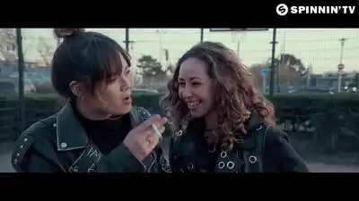 Скачать клип