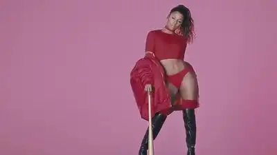 скачать клип Victoria Monet - Ready