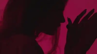 скачать клип ЛУНА - Пули