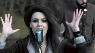 Скачать клип