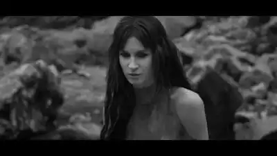 Скачать клип