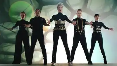 скачать клип Steps - Scared Of The Dark