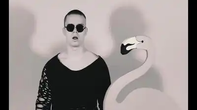 Скачать клип