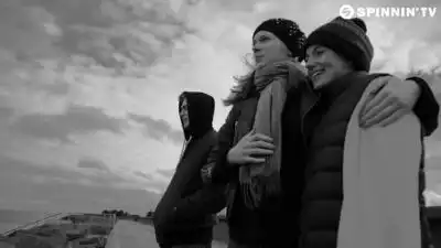 Скачать клип