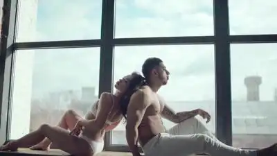 скачать клип Эллаи - Каждую ночь