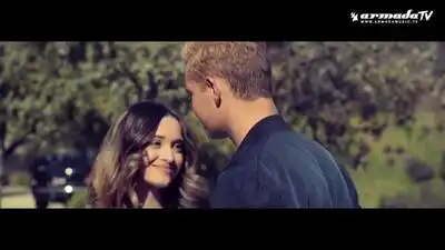 Скачать клип