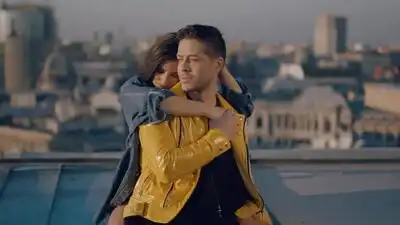 Скачать клип