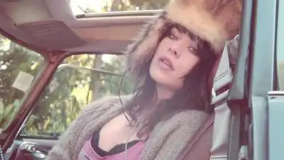 Скачать клип