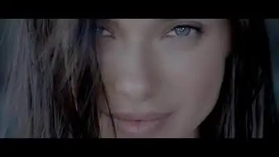 скачать клип Елена Темникова - Не обвиняй меня