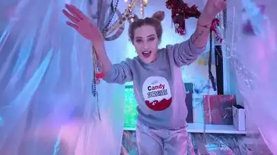 Скачать клип