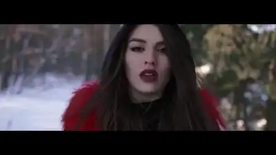 Скачать клип