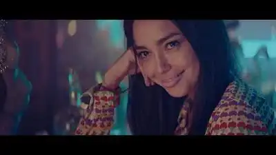 скачать клип Juanes - Mis Planes Son Amarte