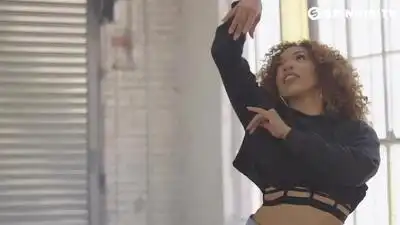 Скачать клип