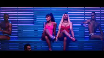 скачать клип Ariana Grande - Side To Side ft. Nicki Minaj (Official Video)
