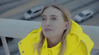 скачать клип LAYAH - Навсегда