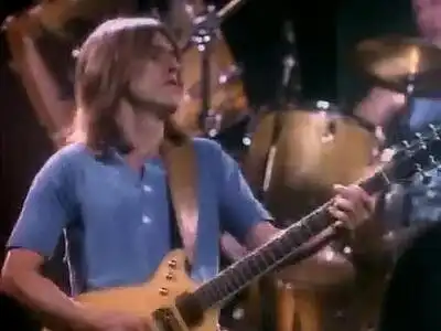 Скачать клип