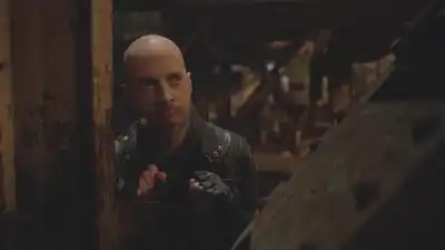 скачать клип Daughtry - Bring Me to Life