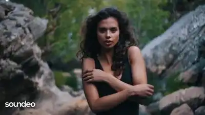 Скачать клип