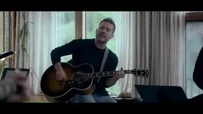 скачать клип Nickelback - Song On Fire