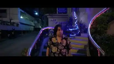 скачать клип Trailer Trash Tracys - Eden Machine