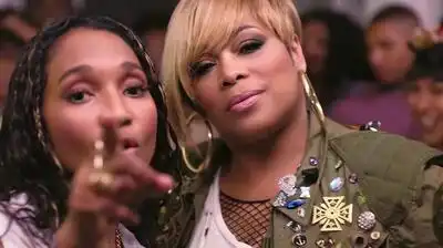 скачать клип TLC - Way Back