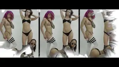 Скачать клип