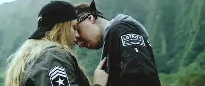 скачать клип Phora - To The Moon