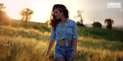 скачать клип Armin van Buuren ft. Josh Cumbee - Sunny Days