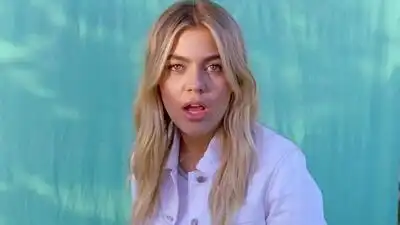 скачать клип Louane - On etait beau