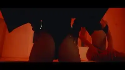 Скачать клип