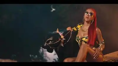 Скачать клип