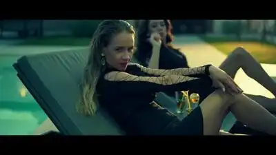 Скачать клип