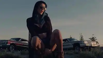 Скачать клип