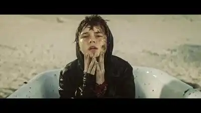 скачать клип Matthew Good - Decades