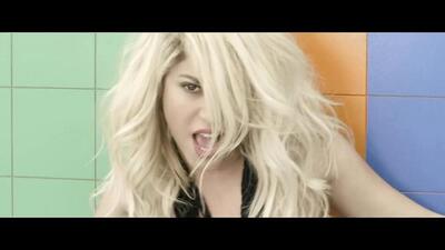 скачать клип Shakira - Dare
