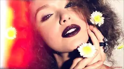 скачать клип ErikVanTools and Cici - Diamonds In The SKy