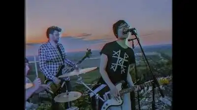 скачать клип ШАРЫ - Завтра понедельник