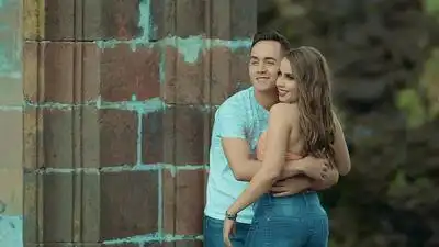 Скачать клип