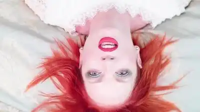 Скачать клип