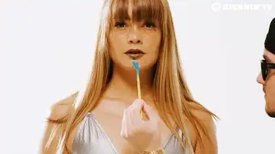 скачать клип Sam Feldt ft. Akon - YES