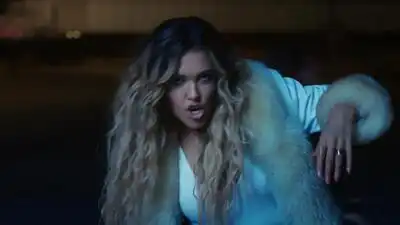 Скачать клип