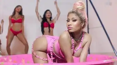 Скачать клип