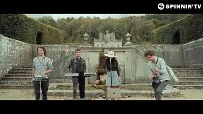 скачать клип Curtis Alto ft. Julia Anrather - You Might