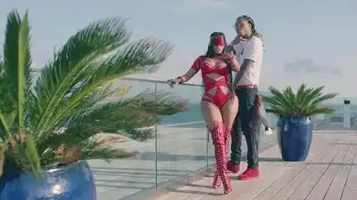 скачать клип Future - You Da Baddest