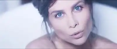 скачать клип Юлия Беретта - Дочь моего отца