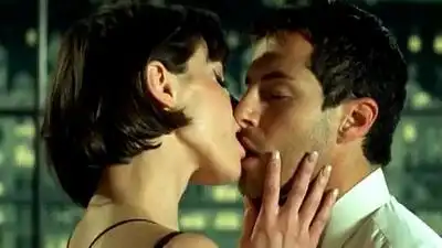 скачать клип Darren Hayes - Insatiable