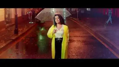 скачать клип Наташа Королева - Осень под ногами на под ...